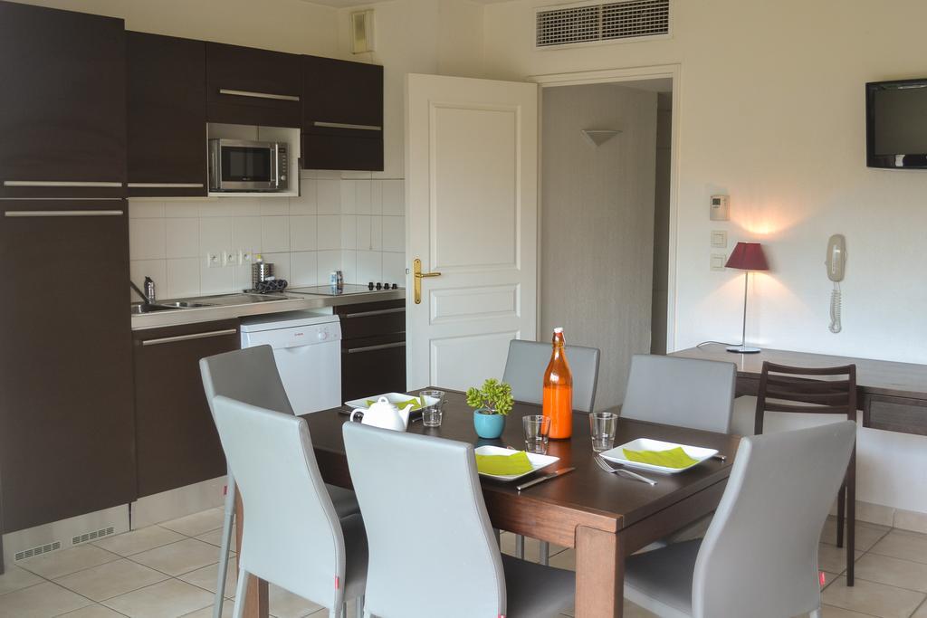 Le Rivage Aparthotel Mandelieu La Napoule Ngoại thất bức ảnh