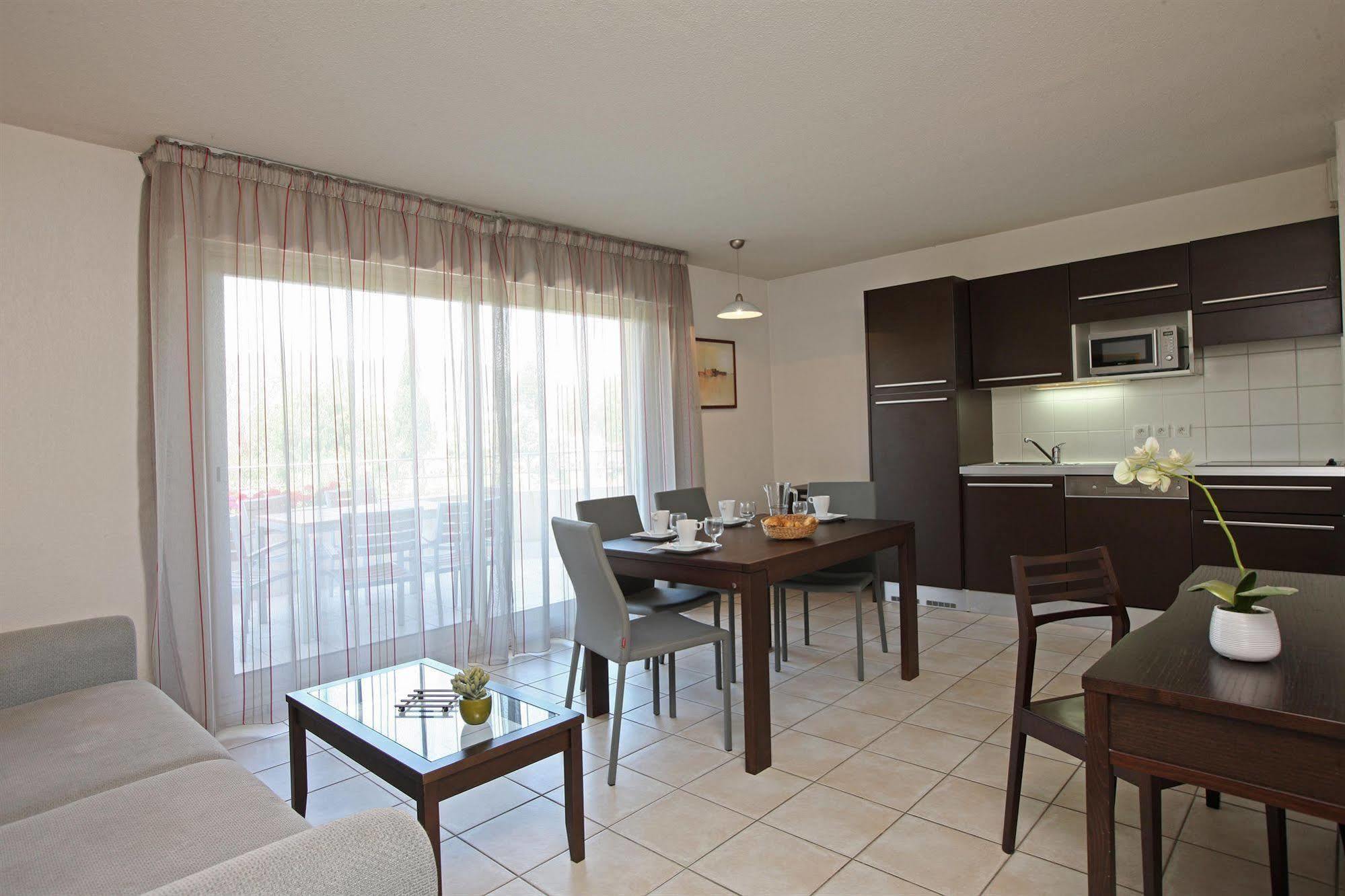 Le Rivage Aparthotel Mandelieu La Napoule Ngoại thất bức ảnh